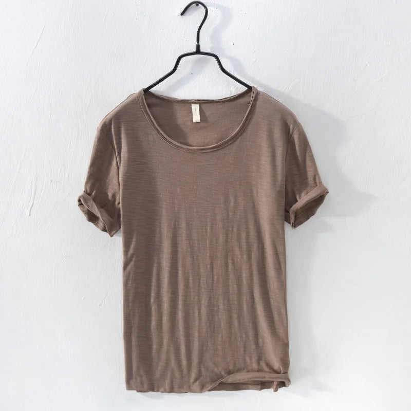 Camiseta casual ligera, transpirable y de cuello O, ajuste delgado Café